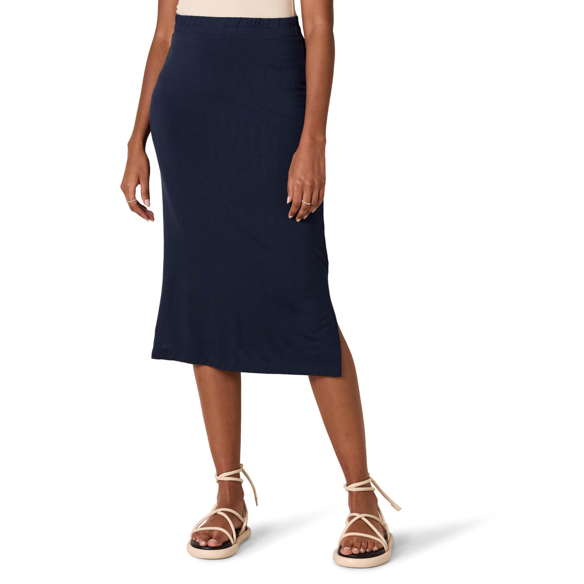 Amazon Essentials Women's Pull-On Knit Midi Skirt with Elastic Waist, Slits