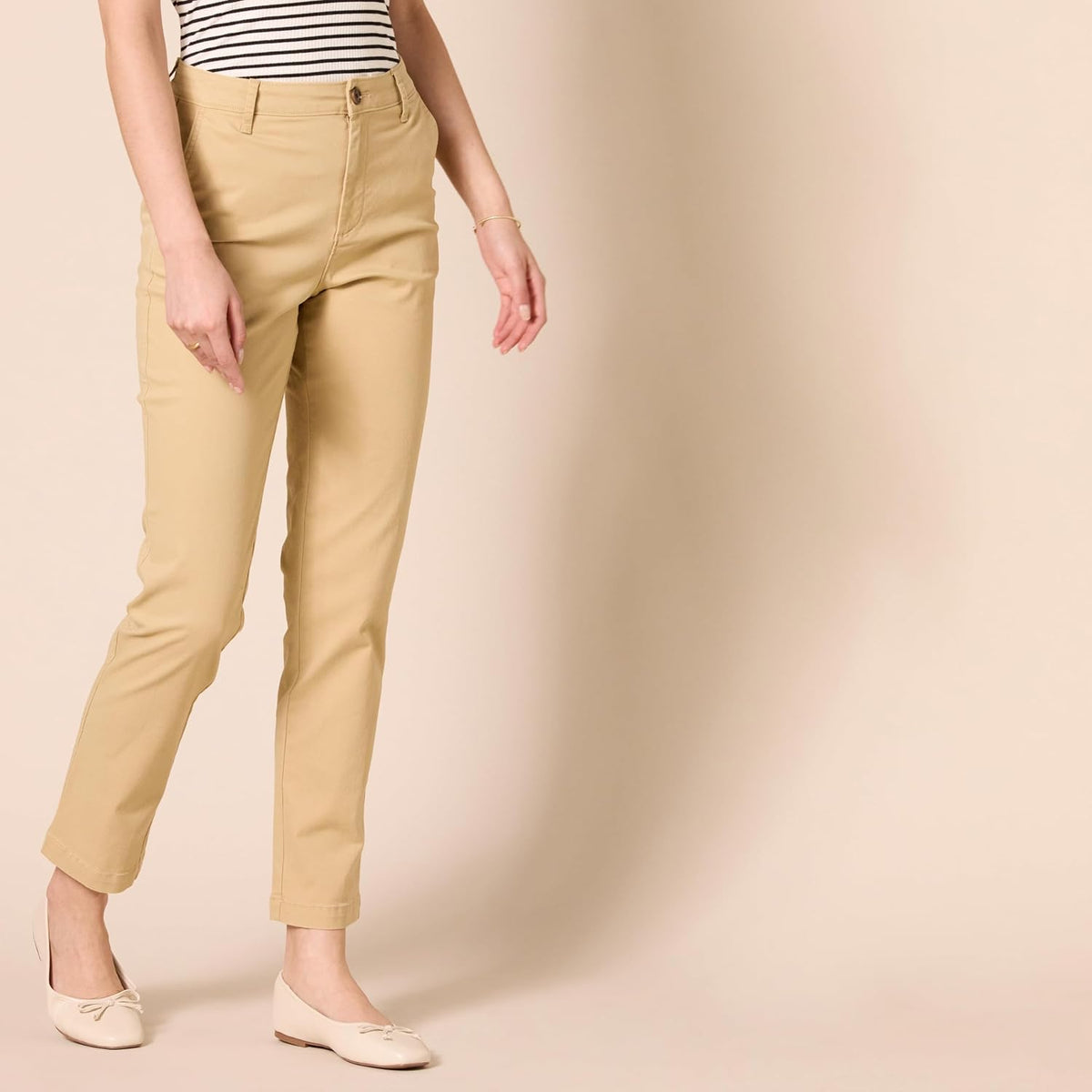 Amazon Essentials Women's High-Rise Slim-Fit Full-Length Straight-Leg Khaki Pant