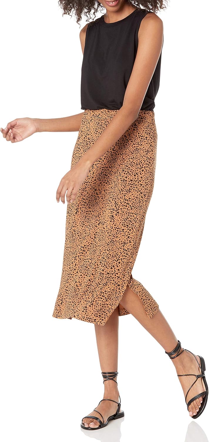 Amazon Essentials Women's Pull-On Knit Midi Skirt with Elastic Waist, Slits