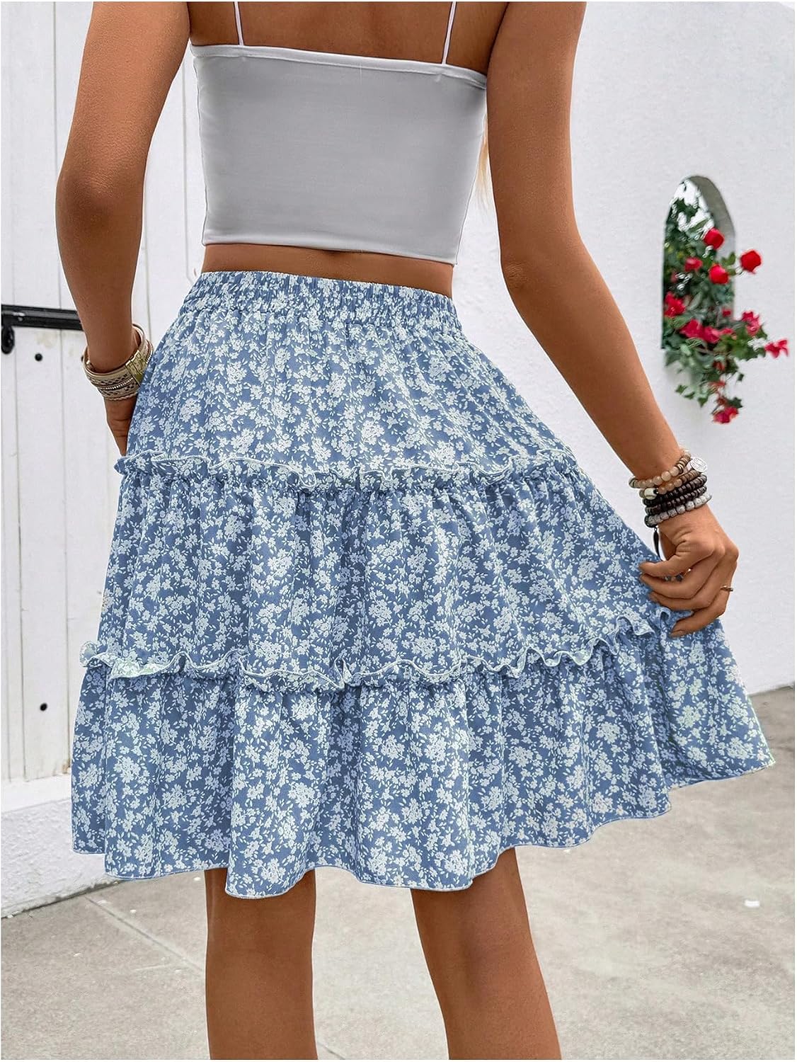 Verdusa Women's Boho Floral Tiered Ruffle Skirts Flowy Flared Summer Knee Length Midi Skirt